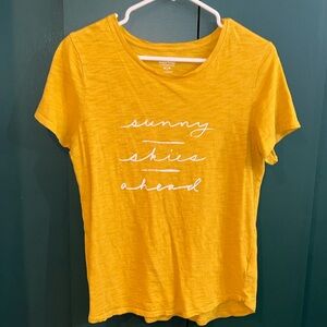 Old Navy Top Sz M “Sunny Skies Ahead”